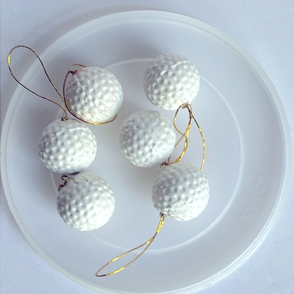 Vintage Golf Balls Set of 6 Mini Golf Ball Tree Ornaments - Picture 4 of 4